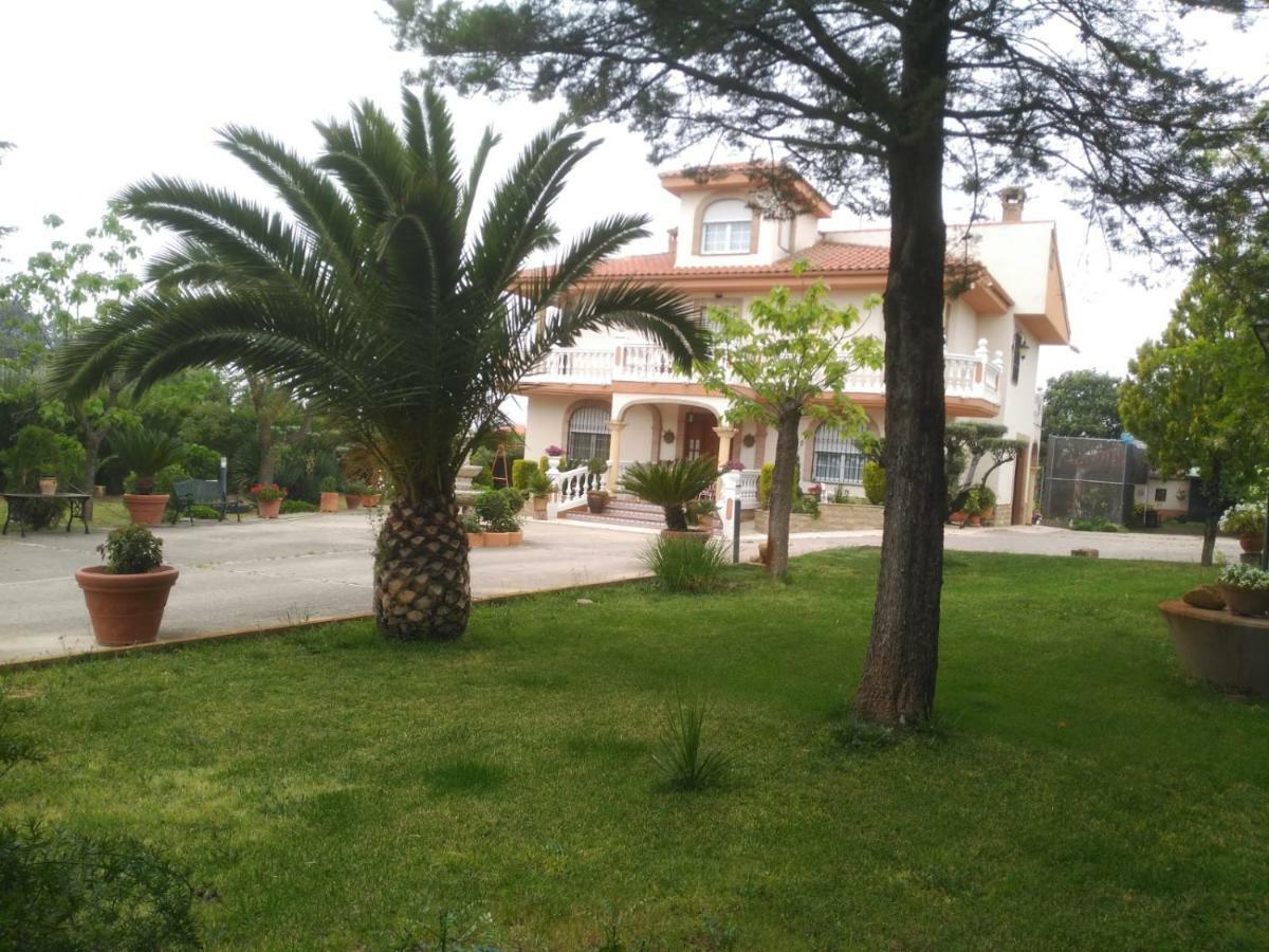 バエサ Vivienda Turistica Rural Mari Carmenヴィラ エクステリア 写真