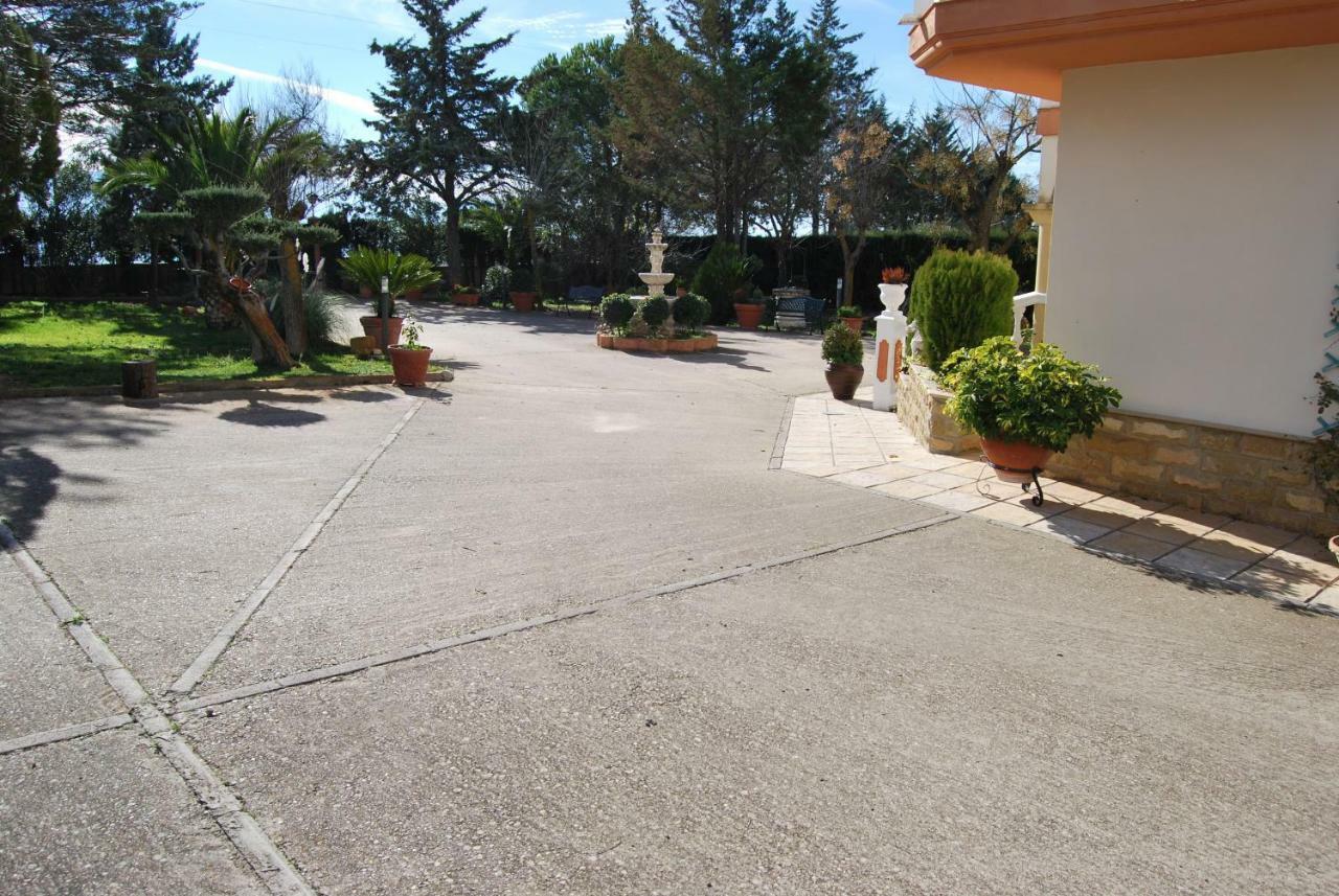 バエサ Vivienda Turistica Rural Mari Carmenヴィラ エクステリア 写真